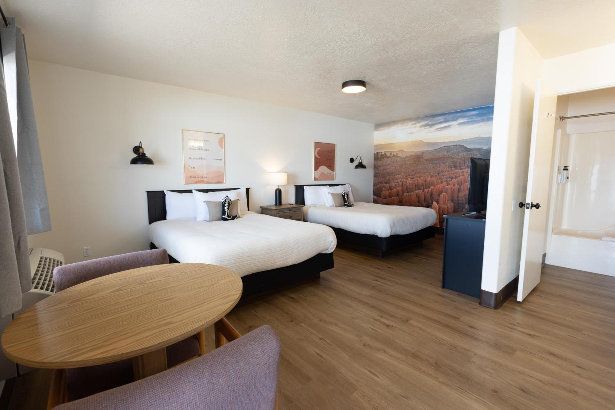 The Golden Spur Hotel Пангіч Номер фото